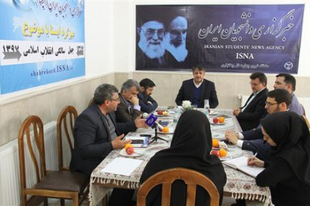 میزگرد «چهل سالگی انقلاب» در ایسنا چهارمحال و بختیاری برگزار شد