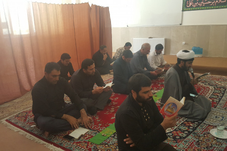 قرائت زیارت عاشورا و عزاداری شهادت حضرت سیدالشهداء(ع) با حضور جهادگران