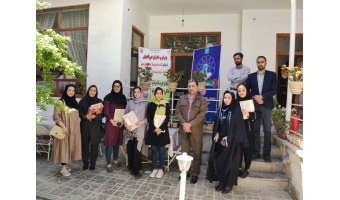 تجلیل از ماماهای بانک خون بند ناف در چهارمحال و بختیاری