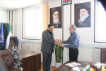 امضای تفاهم نامه همکاری بین جهاددانشگاهی واحد چهارمحال و بختیاری و اداره کل کمیته امداد امام خمینی(ره) استان