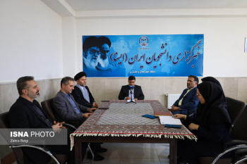 بازدید استاندار چهارمحال و بختیاری از خبرگزاری های ایسنا و ایکنا جهاددانشگاهی واحد استان